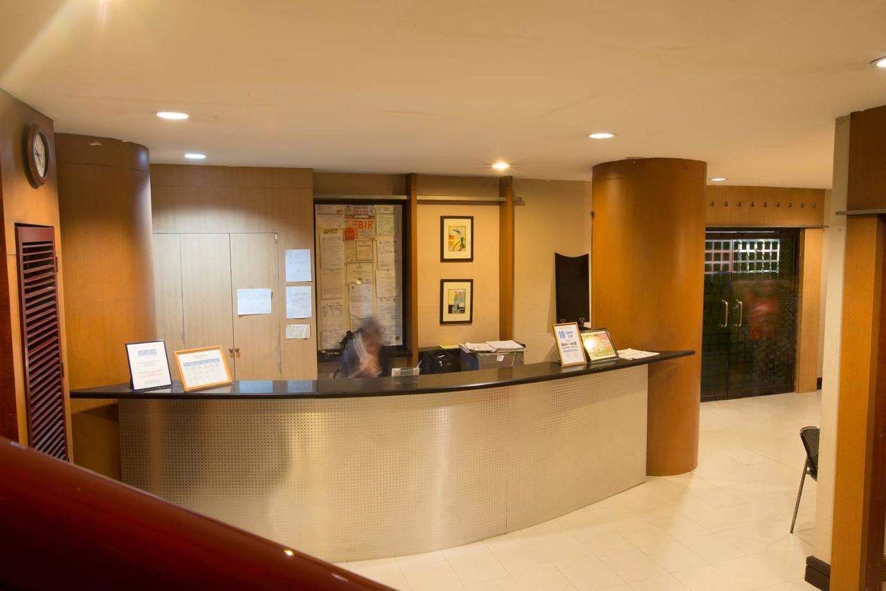 Vista Hotel Recto Manille Extérieur photo