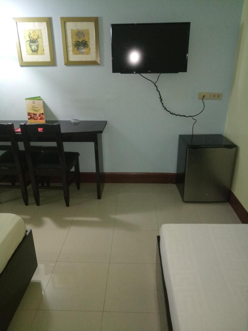 Vista Hotel Recto Manille Extérieur photo