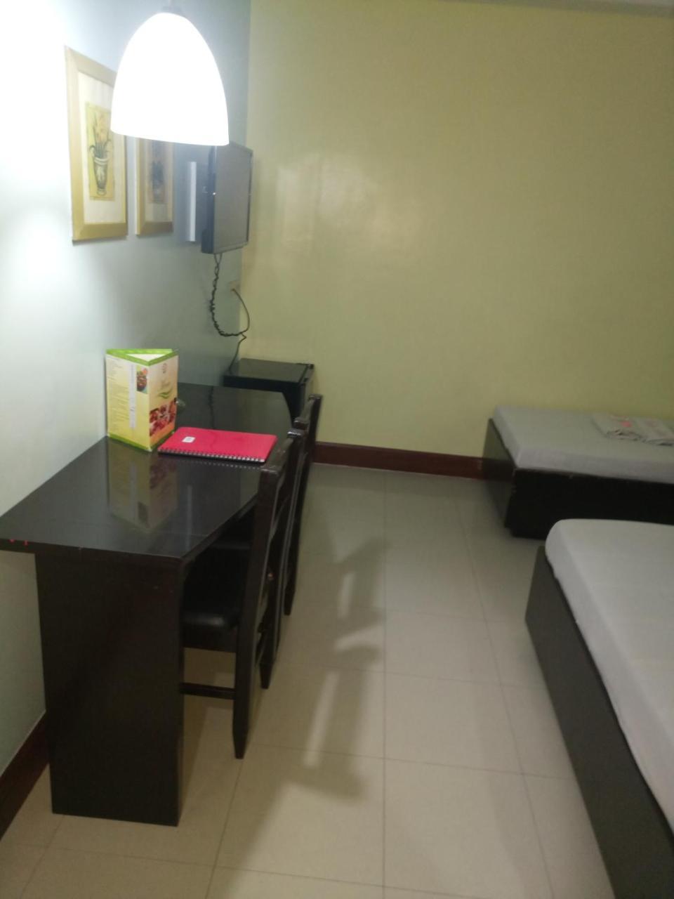 Vista Hotel Recto Manille Extérieur photo